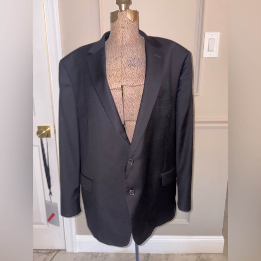 Ralph Lauren Men’s Suit 50r & 42x32. Black